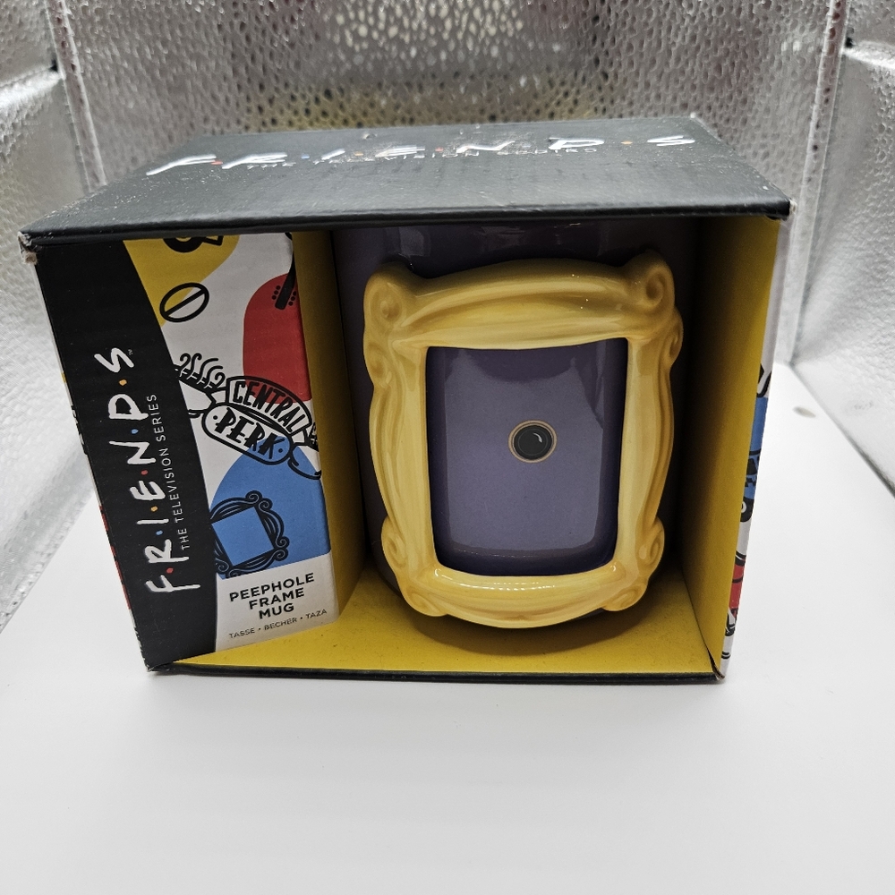 Friends Peephole Frame Mug - Purple and Yellow